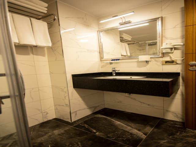 Standart Dört Kişilik Oda