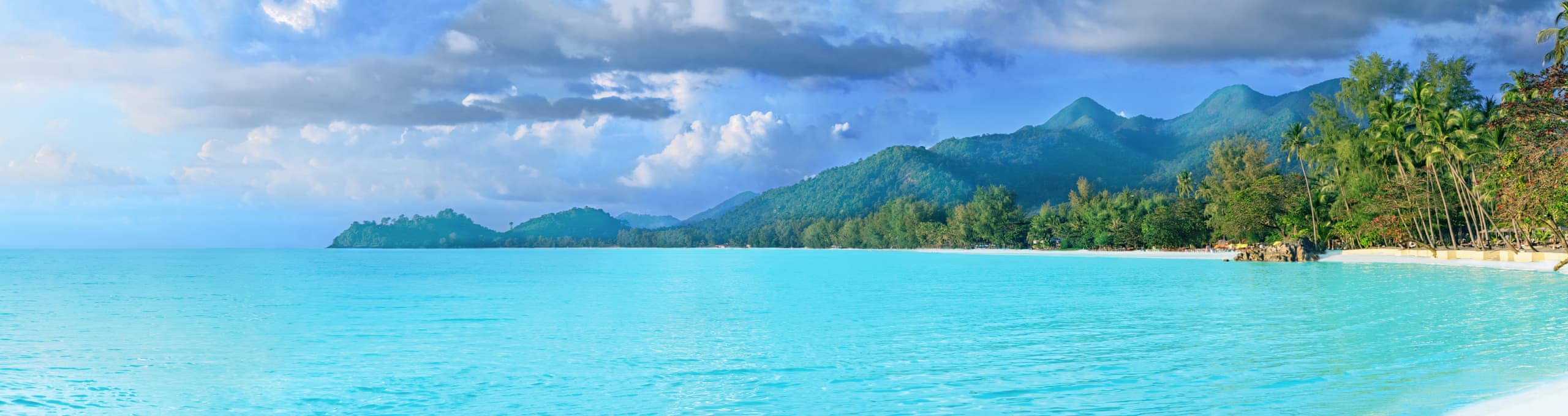 Island hotels with halal-friendly options