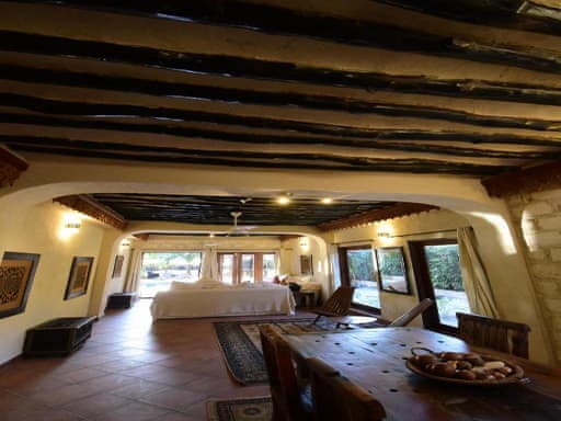 Havuzlu 5 yatak odalı Villa