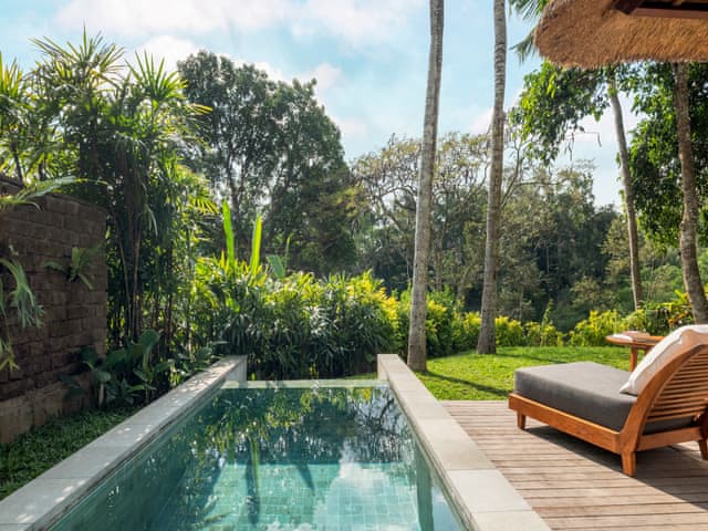 Heavenly Pool Villa