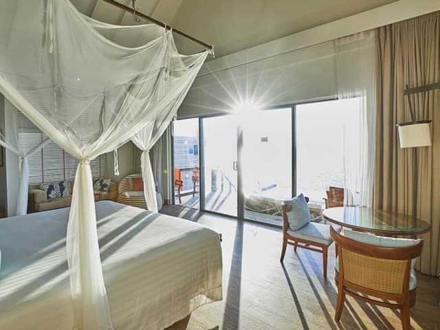 Family Overwater Villa with Kids Bedroom