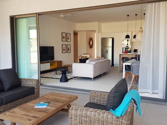 1-bedroom/2-bedroom/3-bedroom Grand Luxury Suite