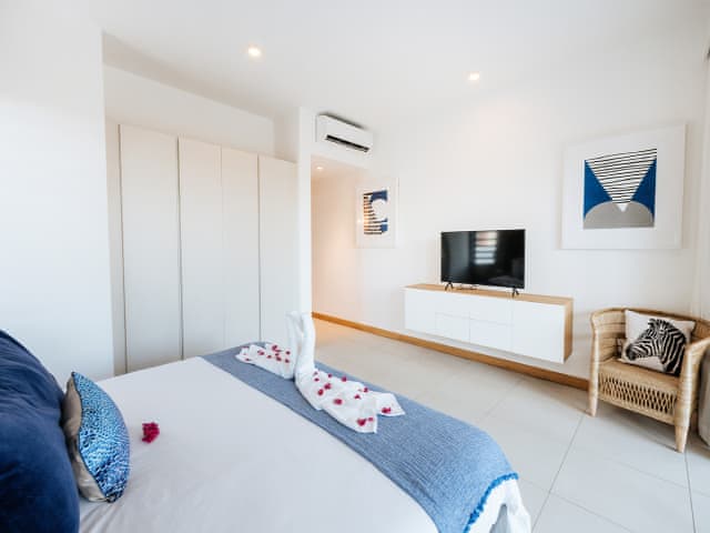 1-bedroom/2-bedroom/3-bedroom Grand Luxury Suite