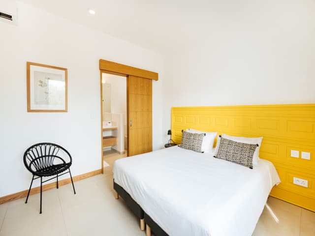 1-bedroom/2-bedroom/3-bedroom Grand Luxury Suite