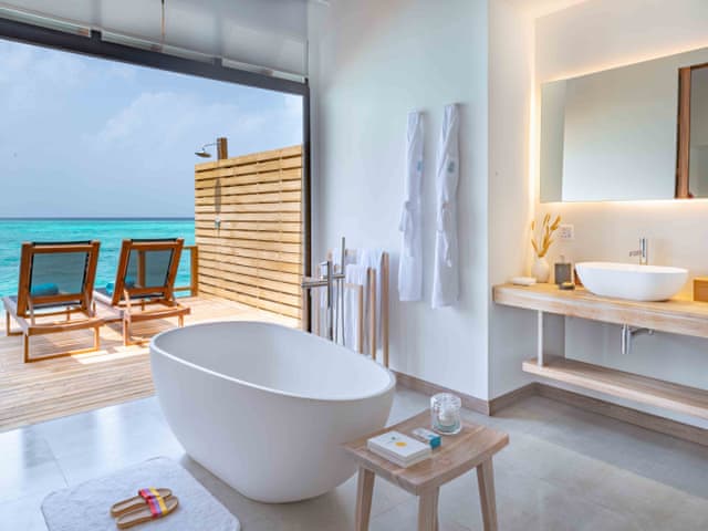 Premium Pool Water Villa