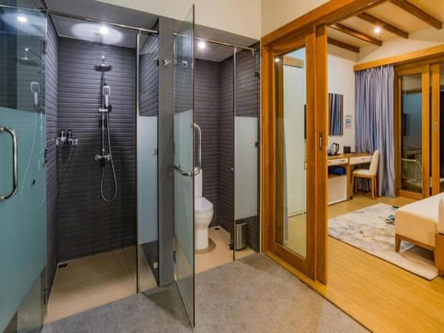 Havuzlu Plaj Villası