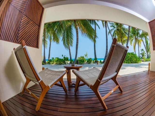 Havuzlu Plaj Villası