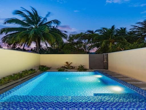 Havuzlu Plaj Villası