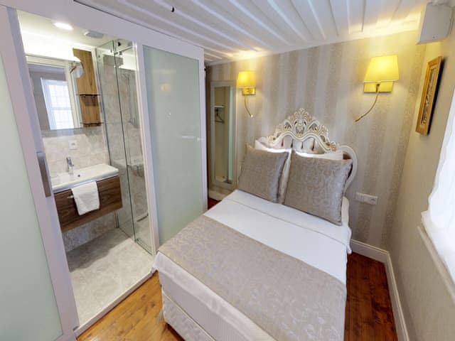 Ekonomik Çift Kişilik Oda