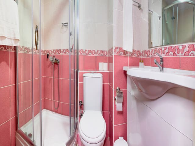 Standart Dört Kişilik Oda