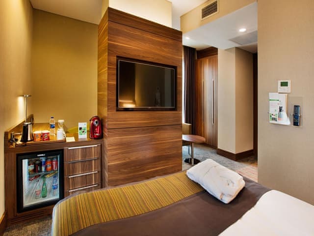 Premium Room, 1 Queen Bed