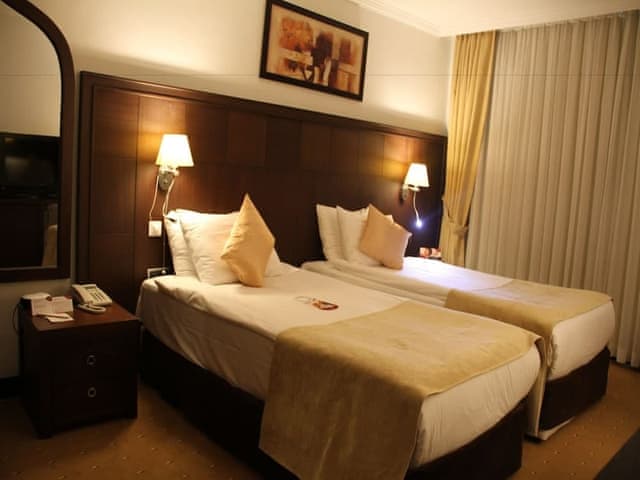 Standard Room, 2 Twin Beds (Seafront)