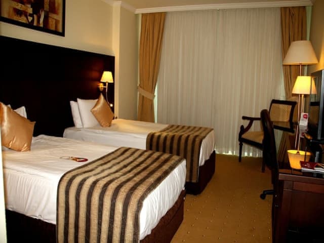 Standard Room, 2 Twin Beds (Seafront)