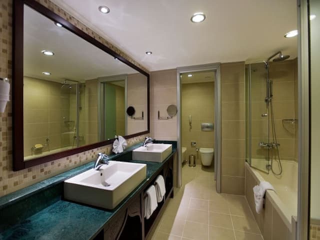 Junior Suite, 1 King Bed (Seafront)