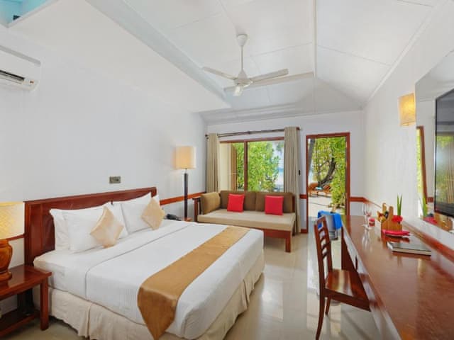 Günbatımı Plaj Villasi