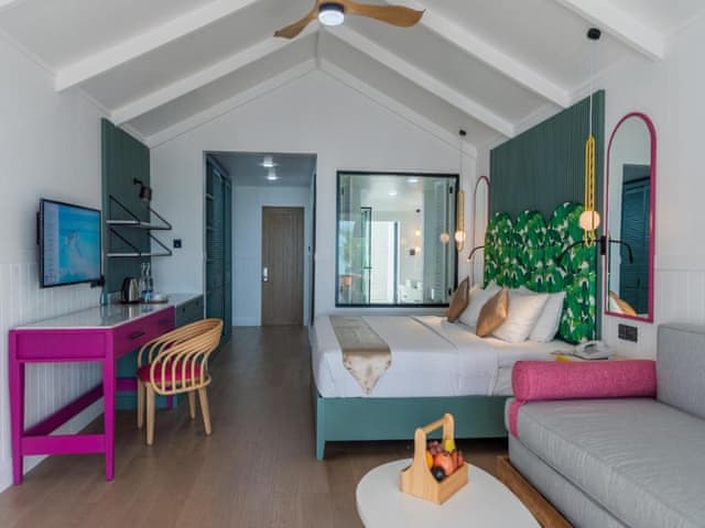 Havuzlu Plaj Villası