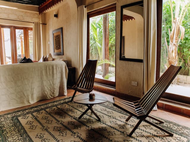 Havuzlu 5 yatak odalı Villa