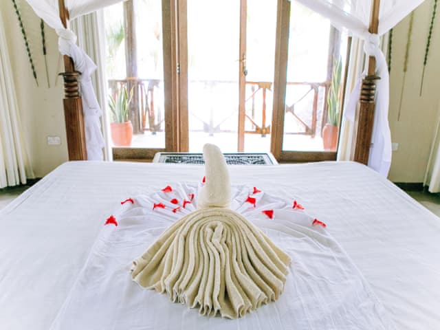 Havuzlu 5 yatak odalı Villa