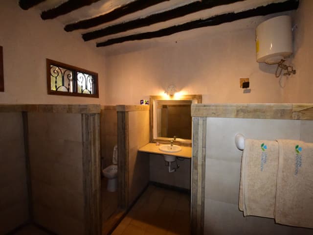 Havuzlu 5 yatak odalı Villa