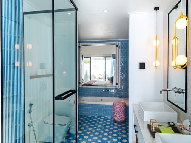 Beach Villa with Whirlpool