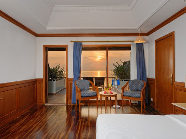 Günbatımı Su Bungalov