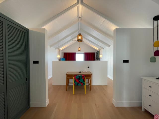 Delüks Havuzlu Plaj Villası