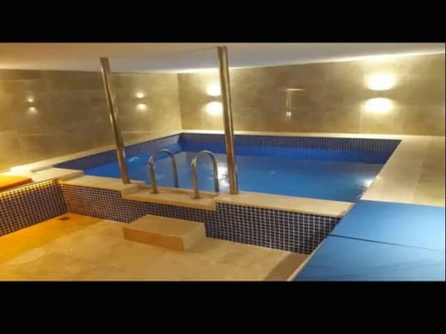 7 yatak odalı Villa