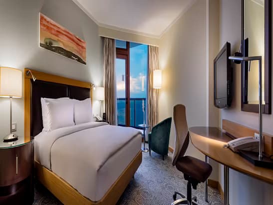 Room, 1 King Bed, Sea View