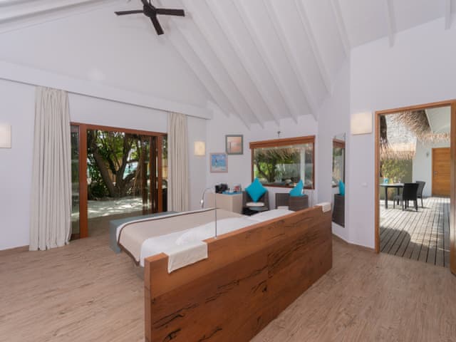 Havuzlu 2 yatak odalı Villa