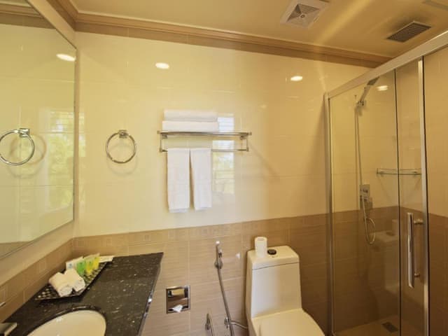 Deluxe Double Room with Balcony and Island View