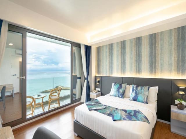 Premium Double Room with Balcony and Seaview