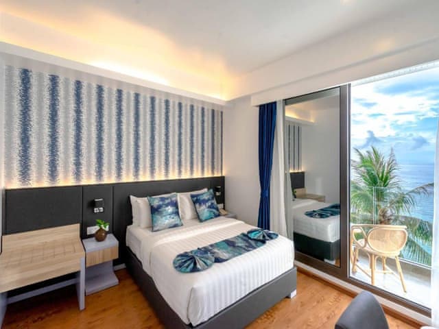 Premium Double Room with Balcony and Seaview