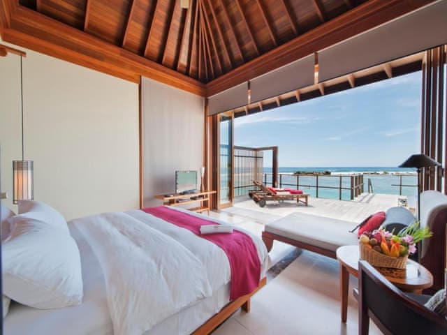 Two Bedroom Ocean Suite with Pool