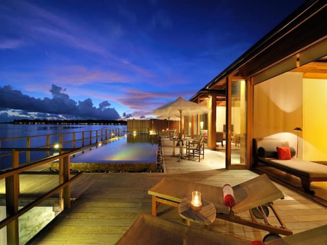 Two Bedroom Ocean Suite with Pool