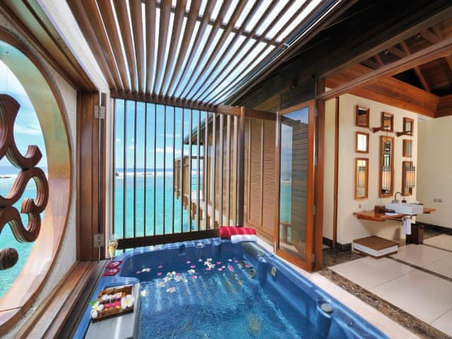 Two Bedroom Ocean Suite with Pool