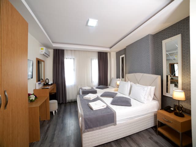 Standart Üç Kişilik Oda