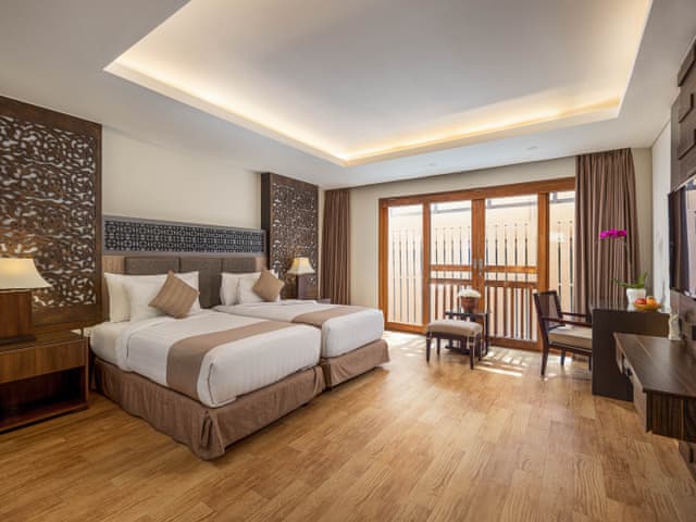 Havuzlu 2 yatak odalı Villa