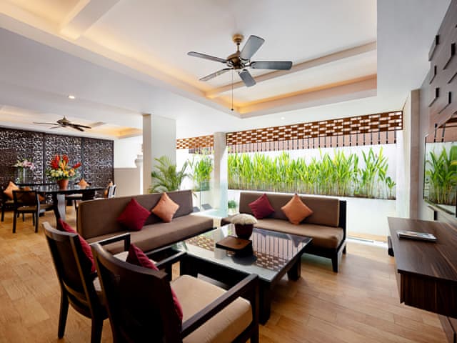 Havuzlu 2 yatak odalı Villa