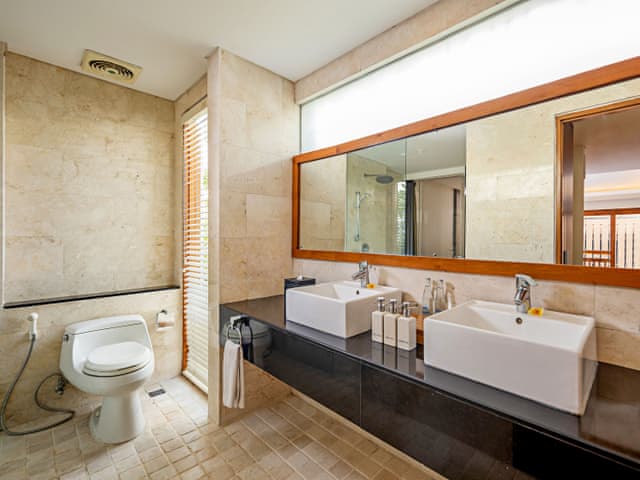 Havuzlu 2 yatak odalı Villa