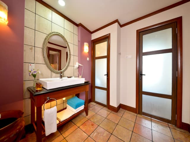 Garden Pool Villa (first floor)