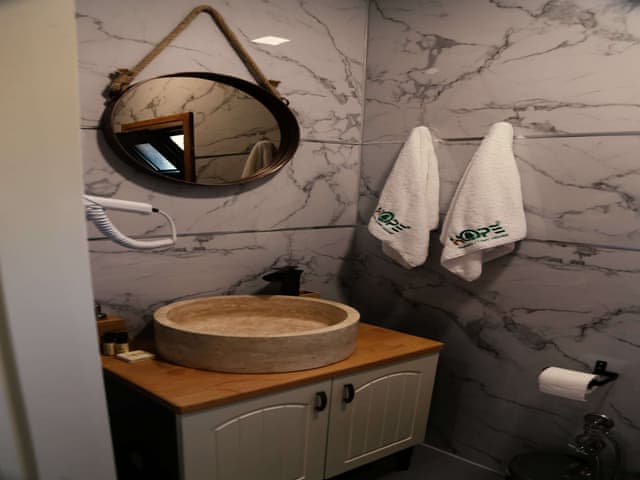 Deluxe Tiny Room (Garden view)