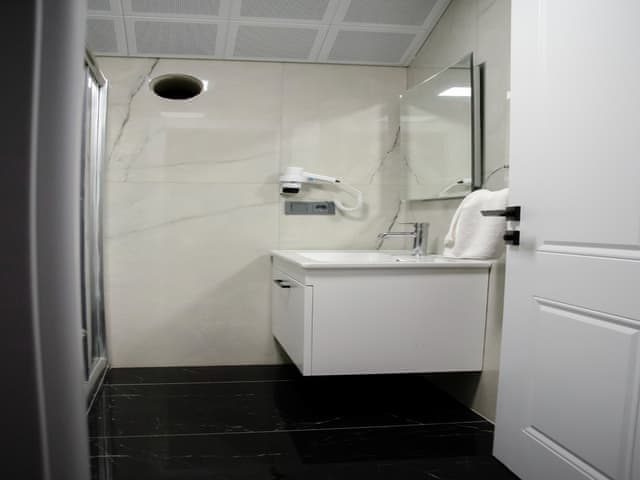 Ekonomik Tek Kişilik Oda