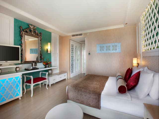 Standart Oda (Kara manzaralı)