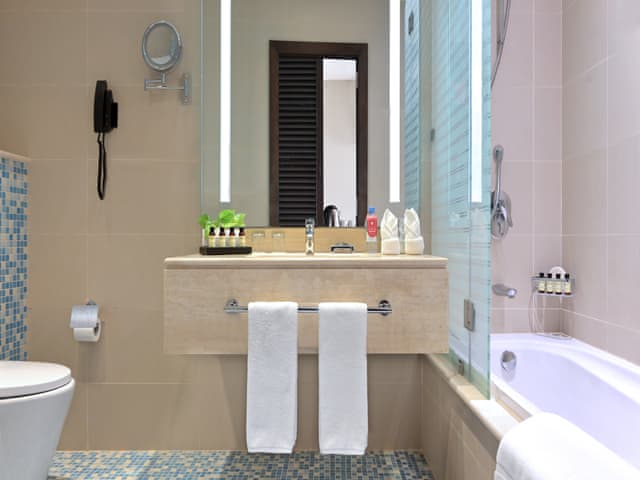 Executive Room with One King Bed - Sea View