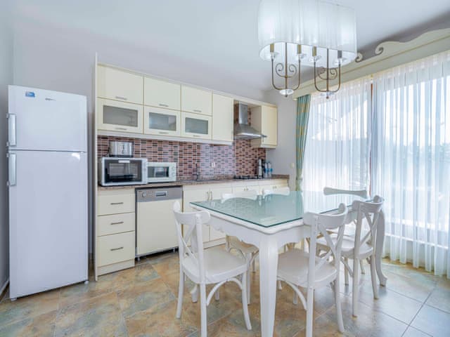 3 yatak odalı Villa