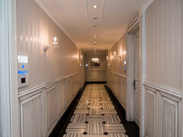 Standart Çift Kişilik Oda (Şehir Manzaralı)