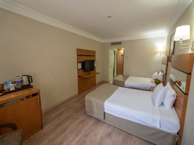 Standart İki Yataklı Oda