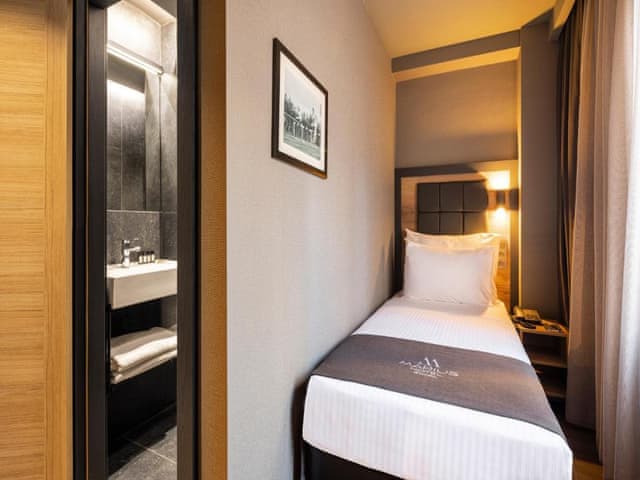 Superior Tek Kişilik Oda