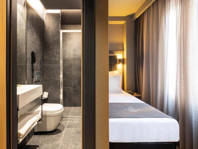 Superior Tek Kişilik Oda