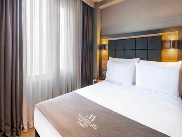 Delüks Tek Kişilik Oda